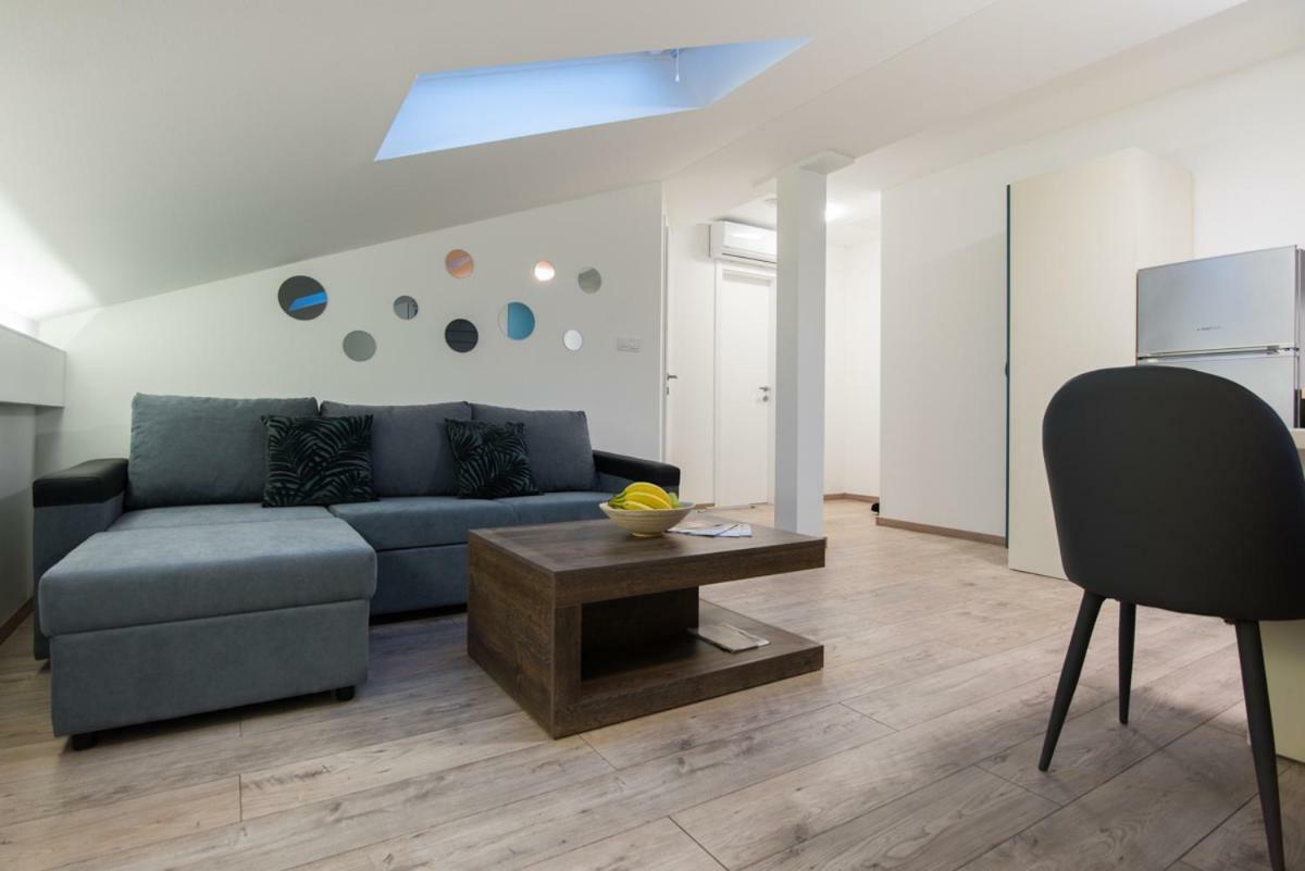 Seasons Apartmani Осиек Экстерьер фото
