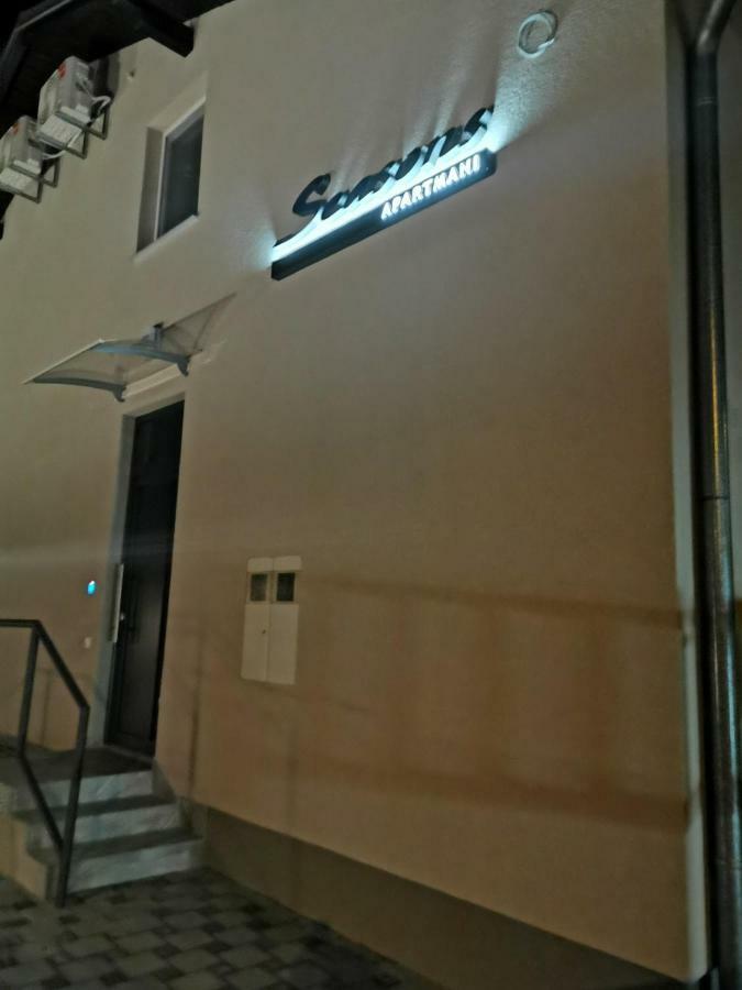 Seasons Apartmani Осиек Экстерьер фото